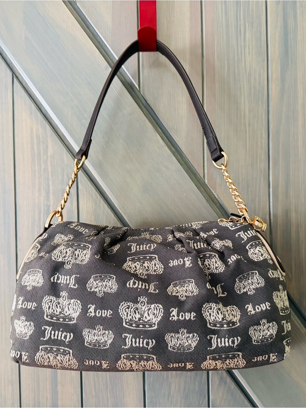 NWT Juicy Couture Black Logo Shoulder Bag with Pink Bow Charm - Picture 7 of 13